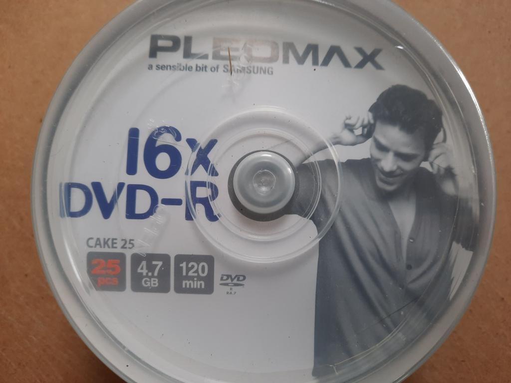 25 x  pleomax dvd-r   4,7 gb  120 min  ( nieuw op spindel  ., Ophalen of Verzenden, Nieuw, Dvd, Op spindel