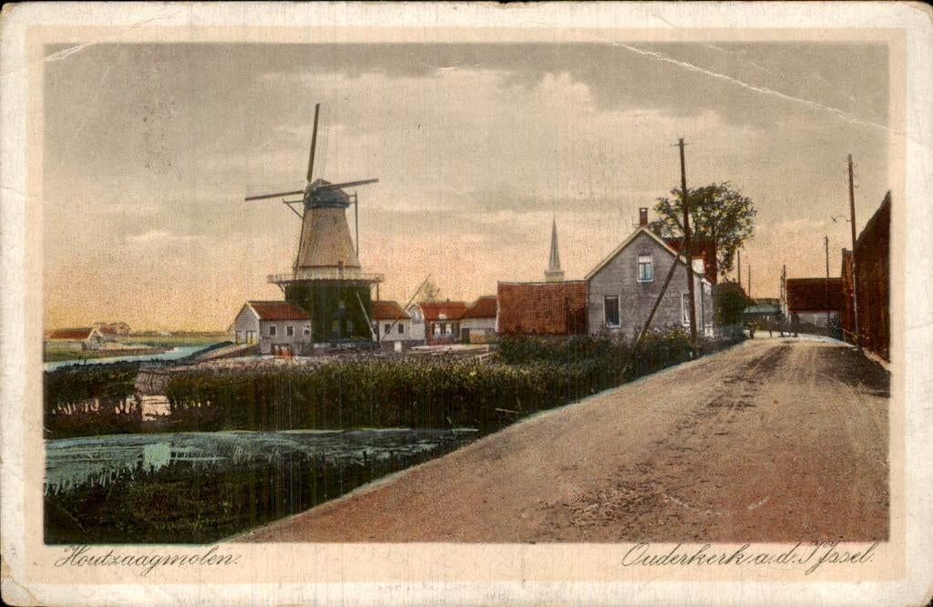 Ouderkerk a.d. IJssel - Houtzaagmolen - straatzicht, Ophalen of Verzenden, Voor 1920, Gelopen, Zuid-Holland