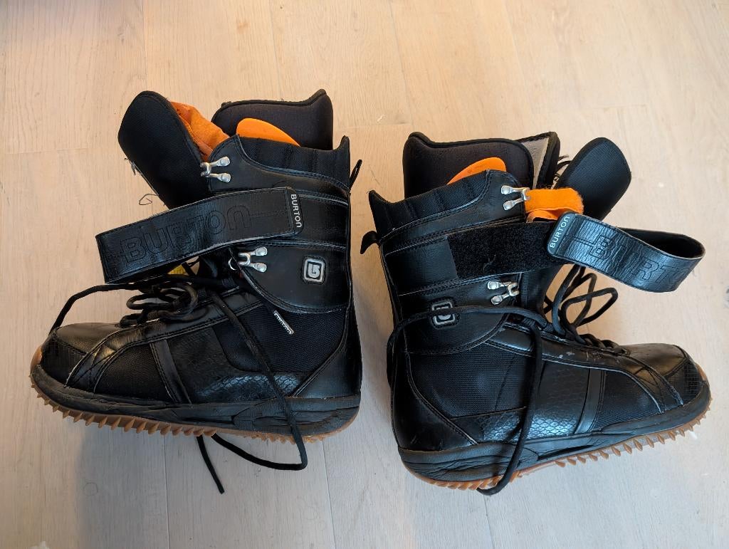 Burton Freestyle snowboard boots, Sport en Fitness, Snowboarden, Ophalen, Gebruikt, Board