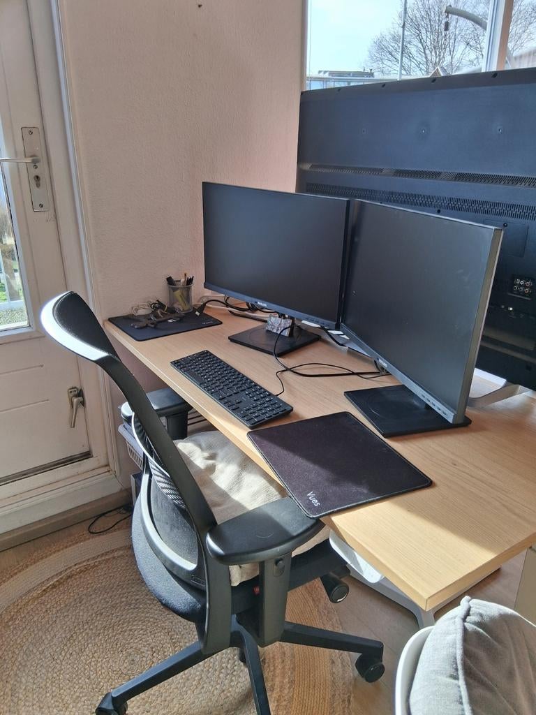 COMPLETE THUISWERKSET VAN  €800 VOOR  €495, Huis en Inrichting, Bureaus, Ophalen of Verzenden, Elektrisch, Zo goed als nieuw