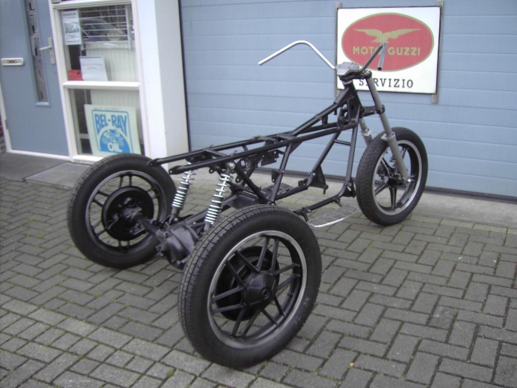 MOTO GUZZI TRIKE ZELF BOUWEN, Motoren, Ophalen, Nieuw
