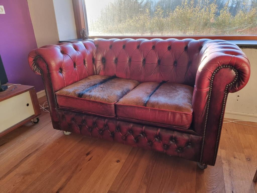 Chesterfield love seat., 75 tot 100 cm, Ophalen of Verzenden, Minder dan 150 cm, Nieuw