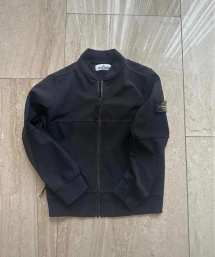 Stone Island / jas / maat 128 (8 jaar) / zwart, Kinderen en Baby's, Ophalen of Verzenden, Zo goed als nieuw, Jongen, Jas