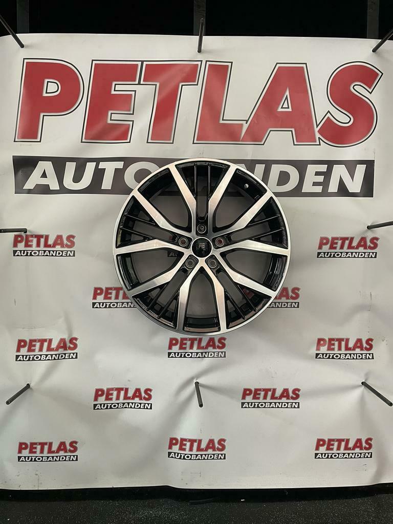 GOLF GTI santiago 18 19 inch velgen R caddy touran passat cc, 18 inch, Banden en Velgen, Nieuw, Ophalen of Verzenden