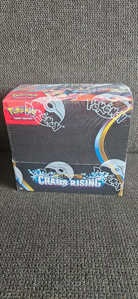 Chaos Rising - Boosterbox, Ophalen, Nieuw, Boosterbox