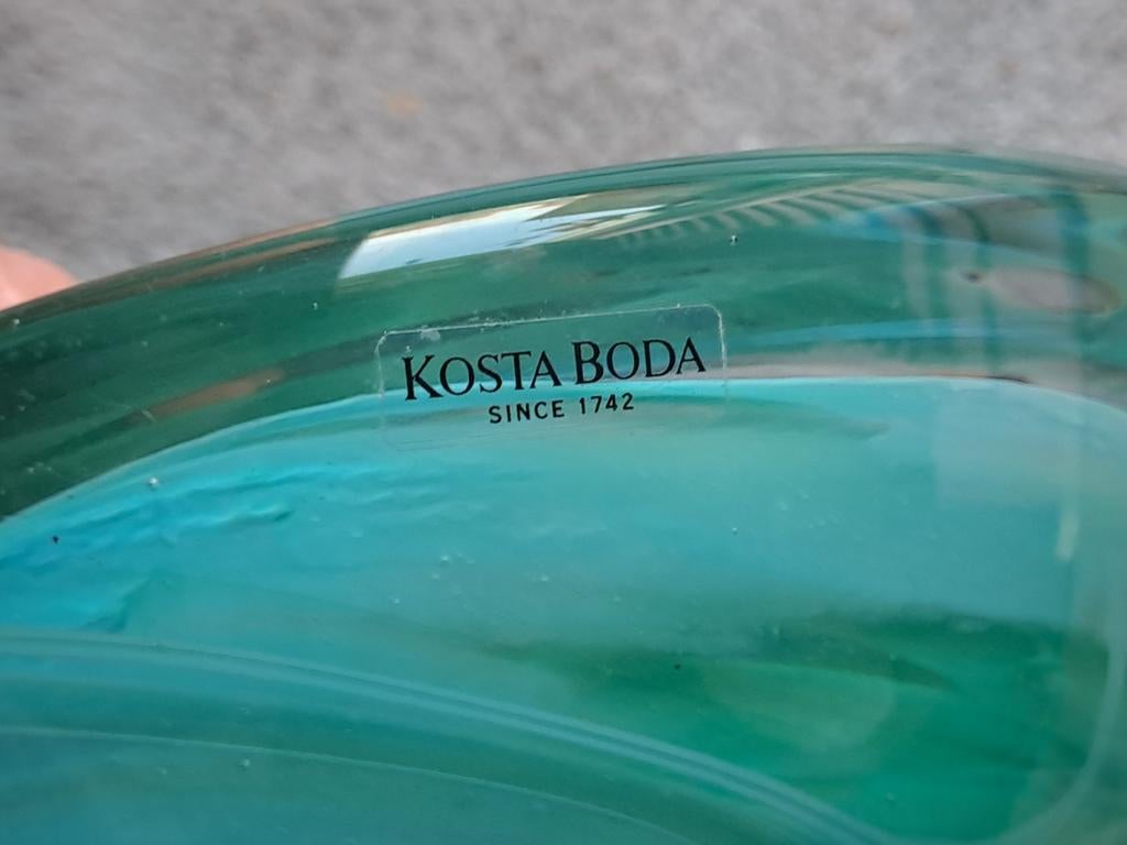Kosta Boda Glazen Schaal - Groen/Blauw Swirl Design, Antiek en Kunst, Antiek | Glas en Kristal, Ophalen of Verzenden