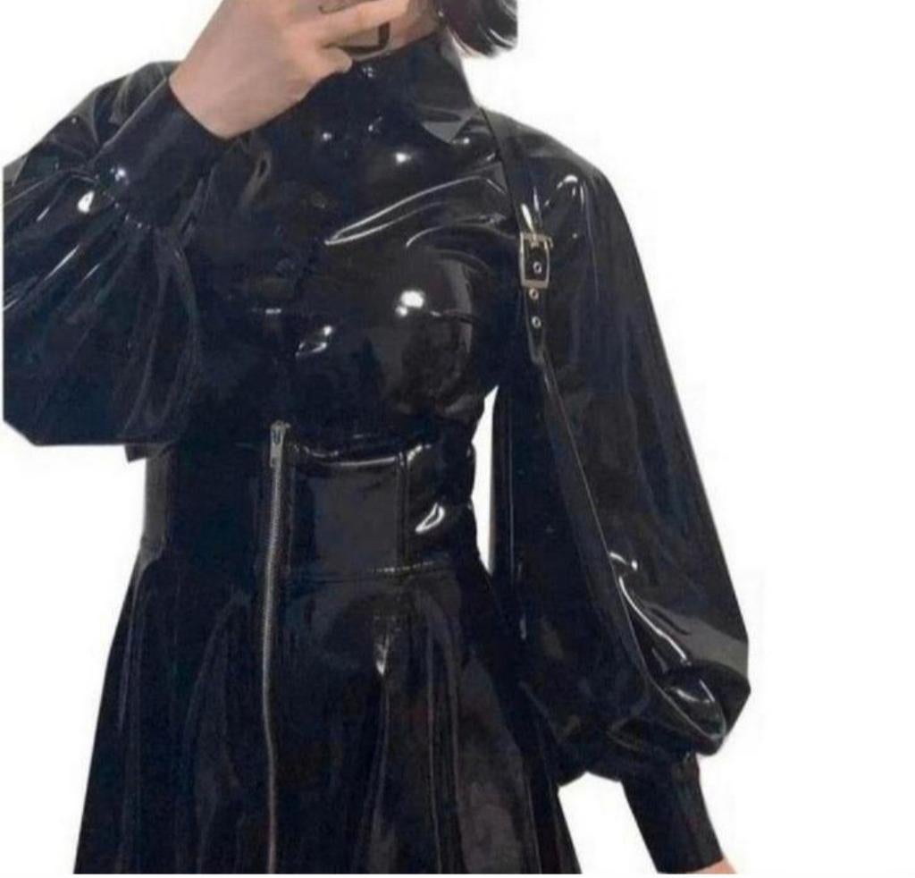 Mooie tijdloze latex blouse, tm 2XL, Verzenden, Nieuw, Zwart