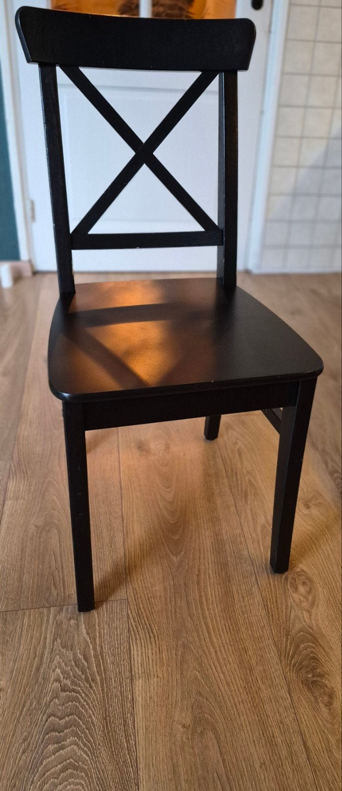 4 gratis eetkamerstoelen (Ikea Rosentorp) zaterdag 22/8, Huis en Inrichting, Stoelen, Ophalen, Gebruikt, Zwart, Vier
