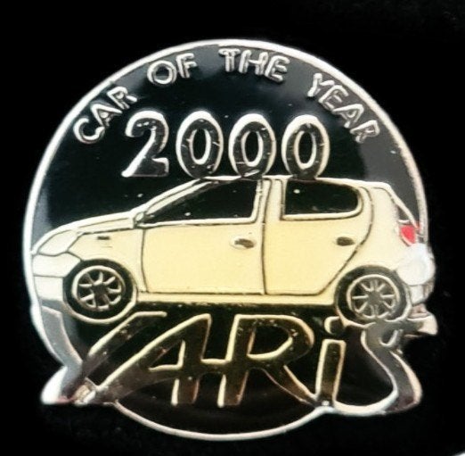 Toyota Yaris 2000, Verzenden, Nieuw, Transport, Speldje of Pin