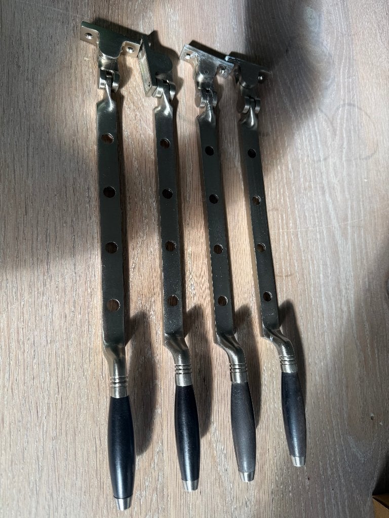 Raam-en sluitwerk jaren 30 te koop, Ophalen, Zo goed als nieuw, Overige materialen, Klink of Kruk