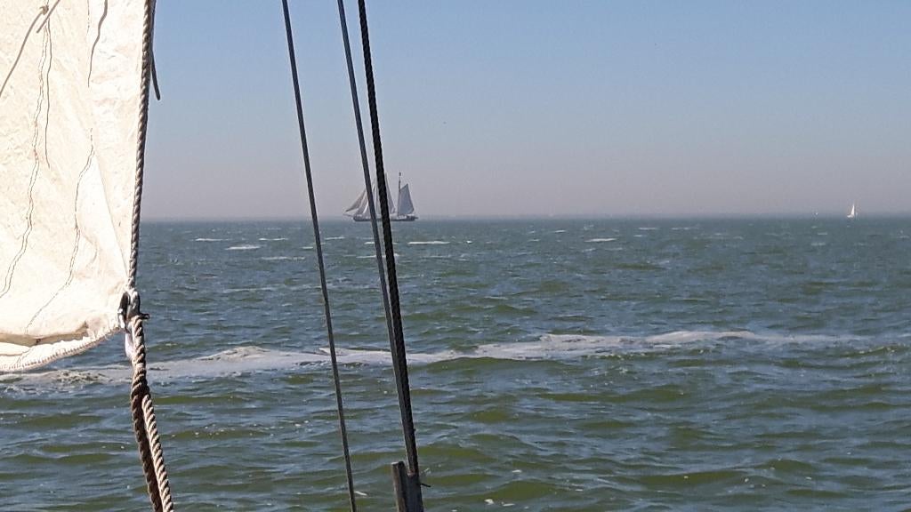 zeilboot type Grundel, Watersport en Boten, Platbodems, Gebruikt, Staal, Binnenboordmotor, Diesel