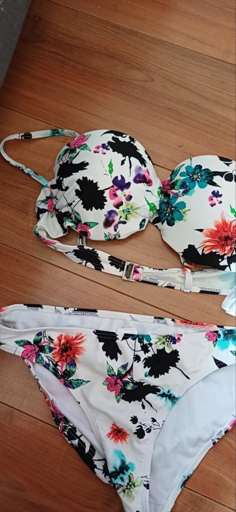 Mooie kleurrijke bikini, maat 40, Kleding | Dames, Badmode en Zwemkleding, Bonprix, Overige kleuren, Nieuw, Ophalen of Verzenden