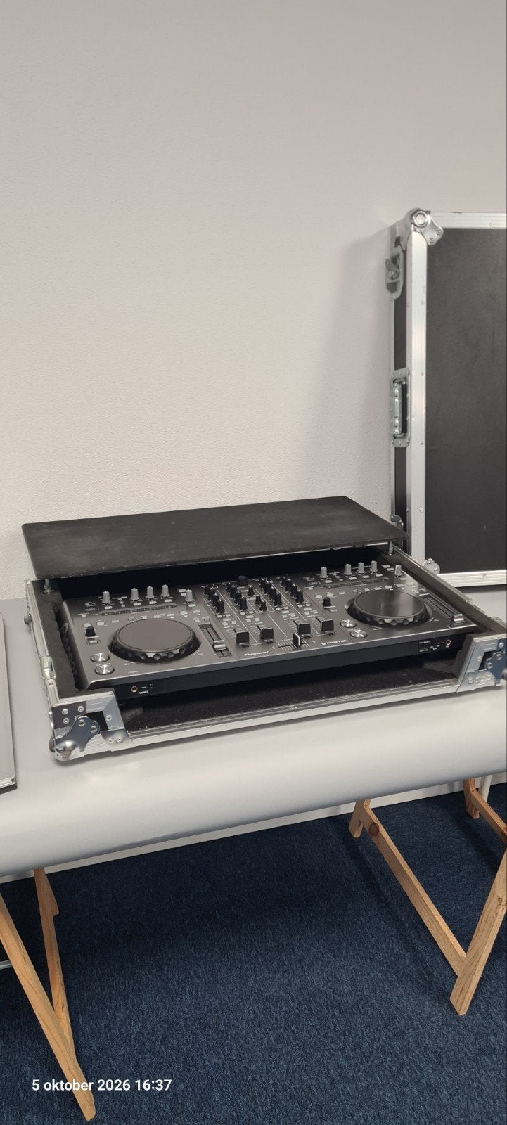 Pioneer DDJ-T1 DJ Controller met Flightcase, Ophalen, Gebruikt, Dj-set, Pioneer