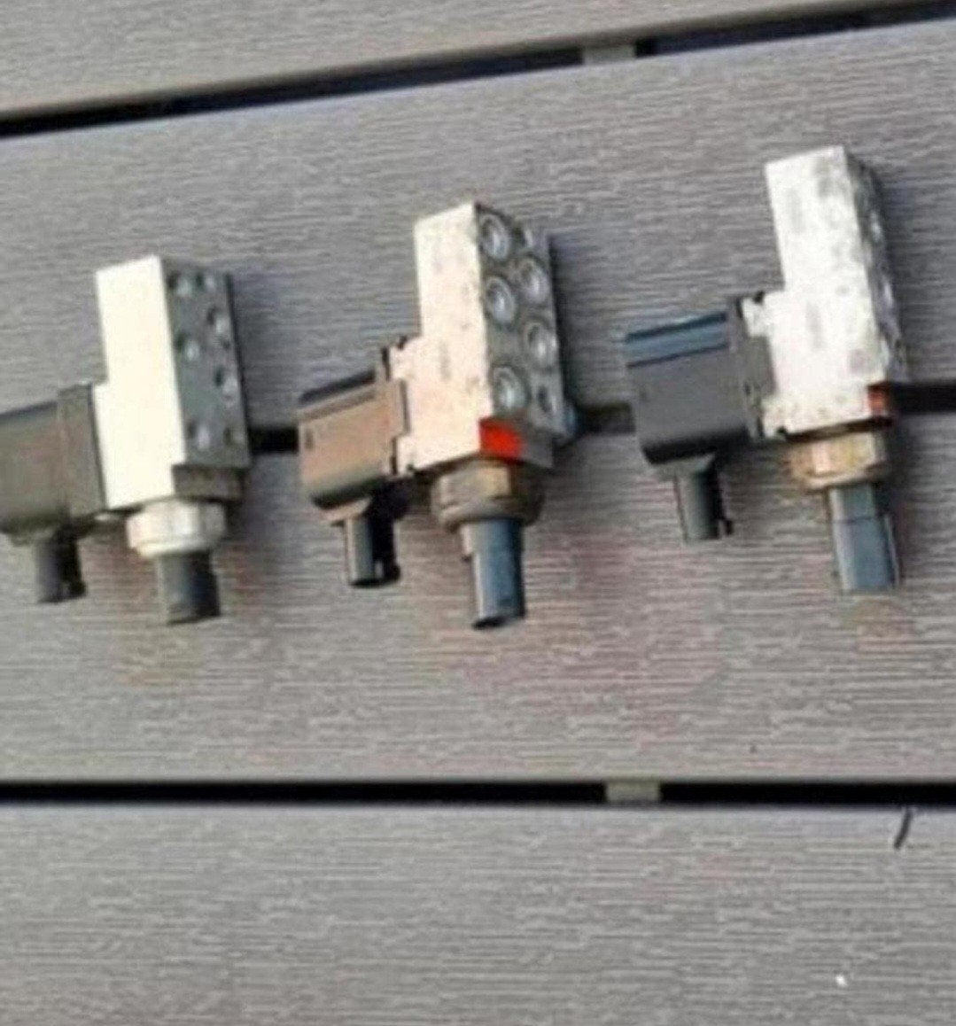 VERDELER VENTIELBLOK
LUCHTVERING MERCEDES W211 W219, Ophalen of Verzenden