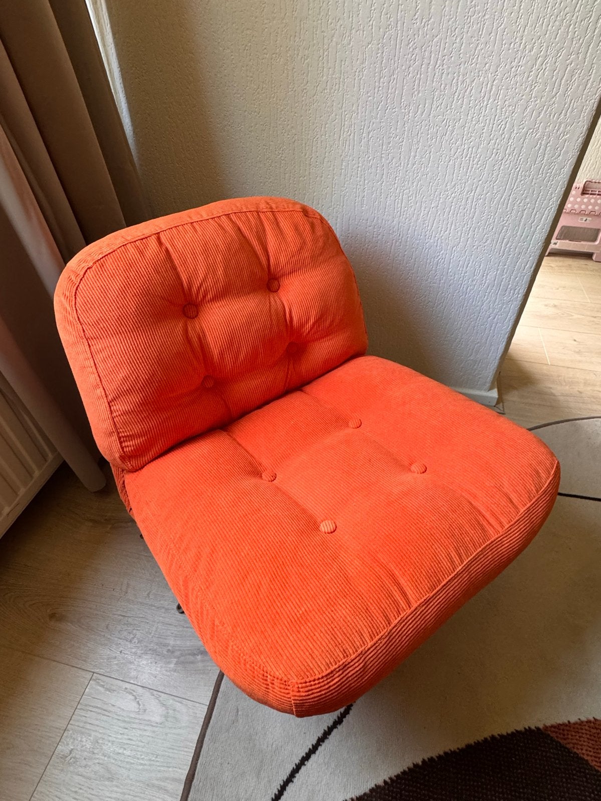 Oranje ribfluwelen fauteuil, draaibaar ikea, Ophalen, Nieuw, 75 tot 100 cm, Stof