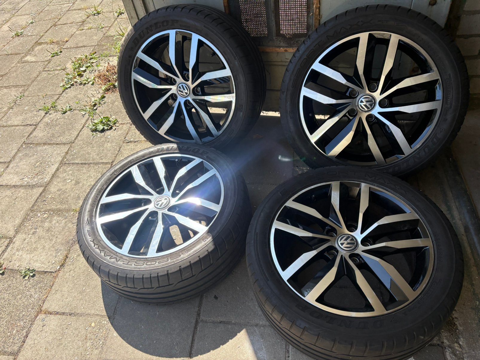 Origineel Volkswagen Golf 7 8 Caddy Madrid Velgen 225 45 17, Auto-onderdelen, Banden en Velgen, Banden en Velgen, Zomerbanden