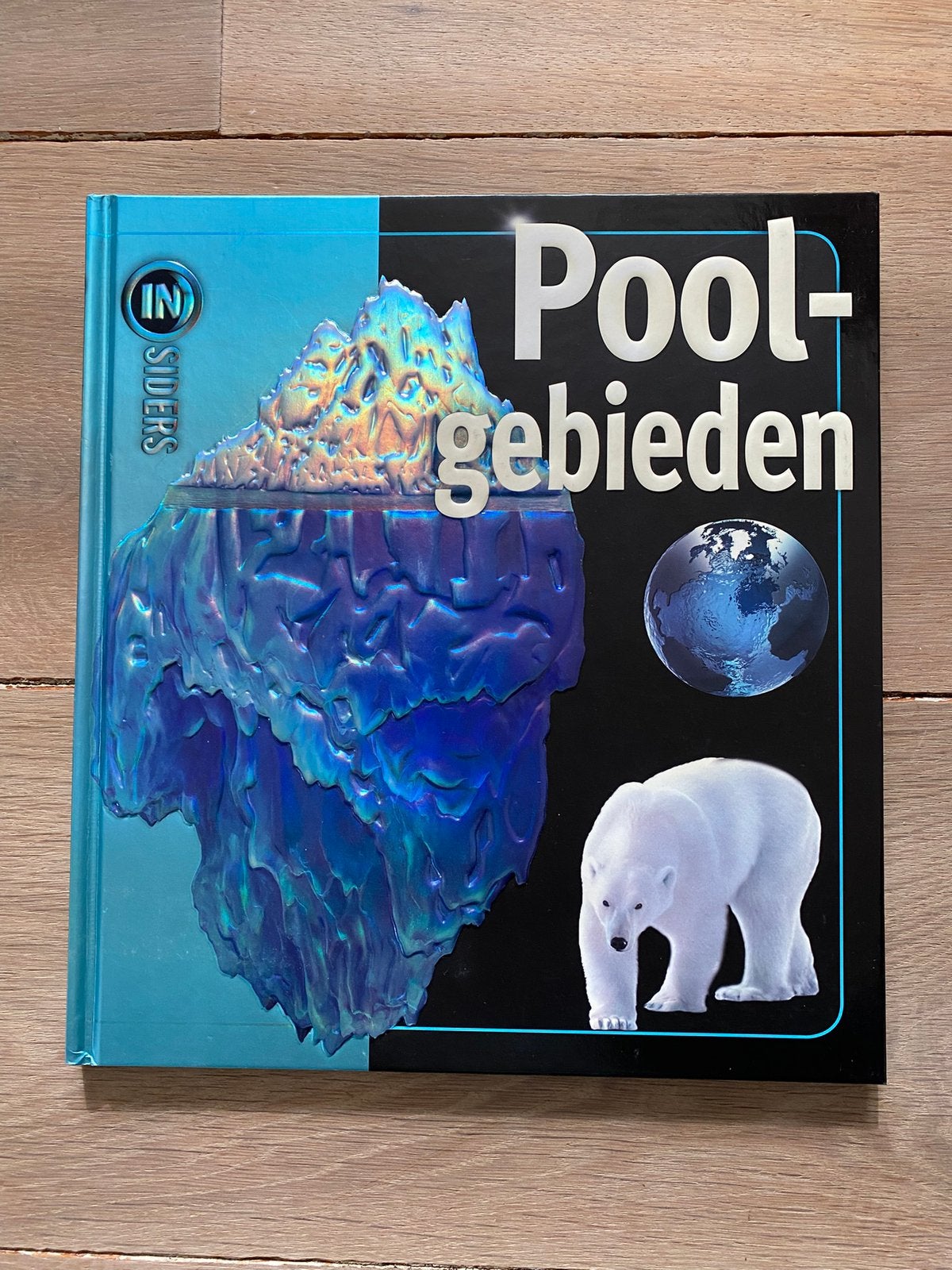 boek Poolgebieden - Insiders, Boeken, Ophalen, Zo goed als nieuw, Natuur algemeen