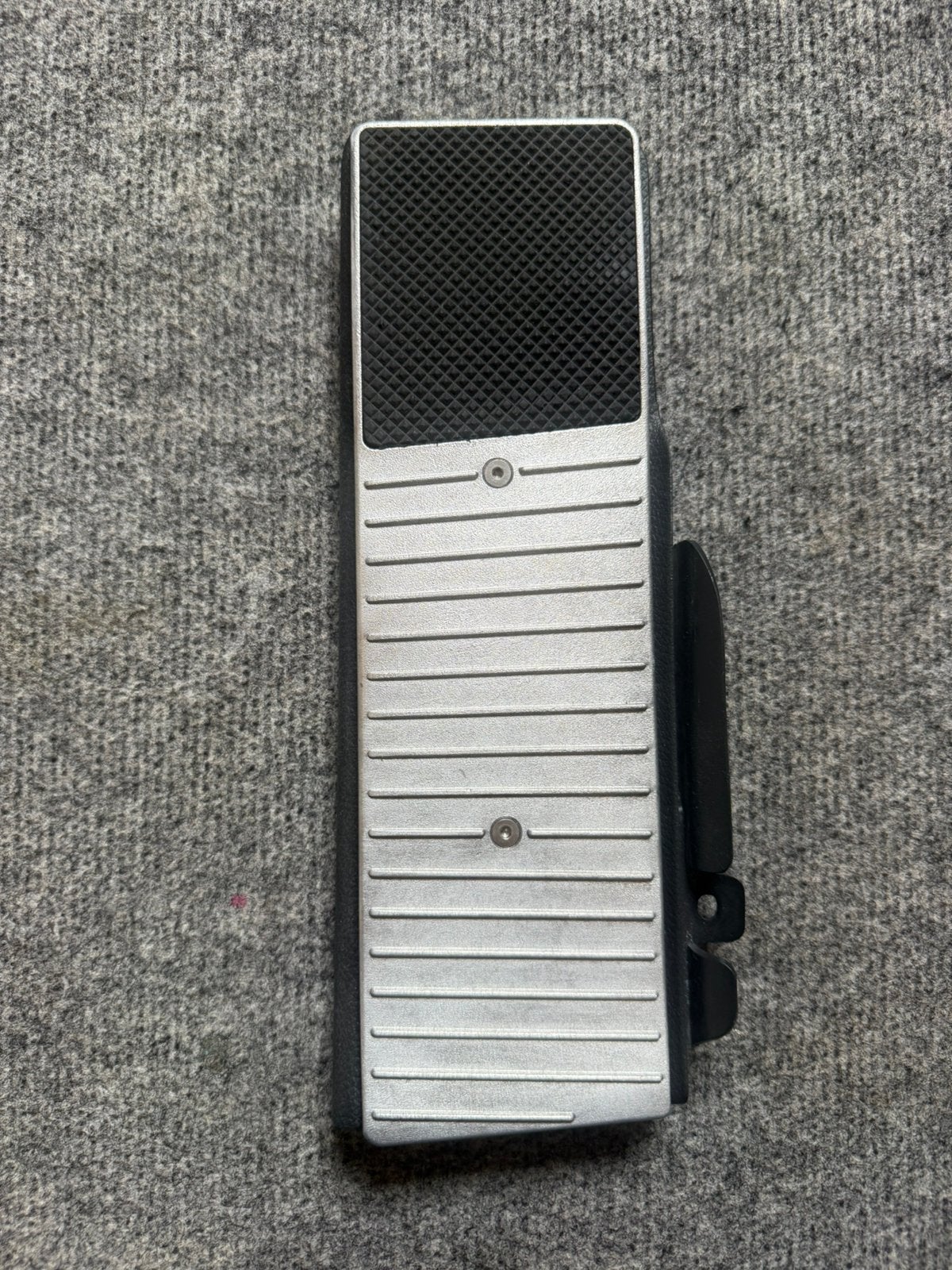 Originele VW/ Seat voetsteun 1K1 864 777 B – Golf / Tiguan., Auto diversen, Ophalen of Verzenden, Zo goed als nieuw