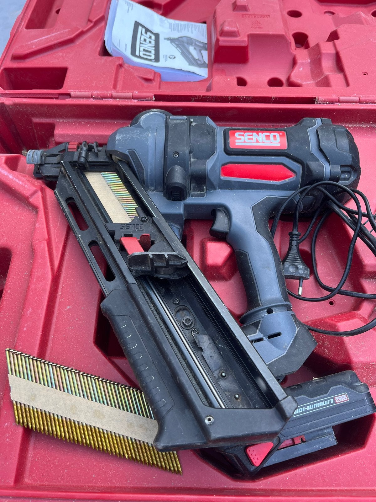 Senco F-35XP Accu Tacker voor grote nagels/spijkers, Ophalen of Verzenden, Gebruikt, Tacker/nietmachine, Overige merken