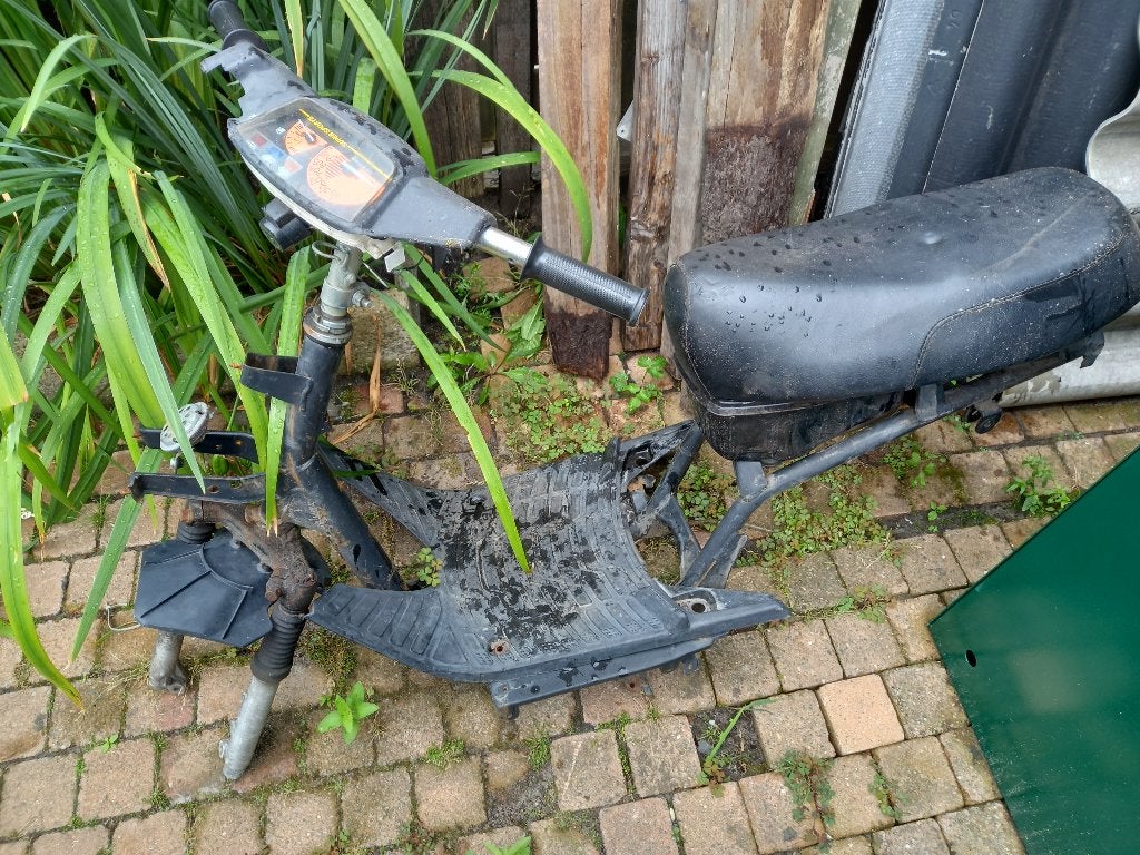 Frame, tank, buddyseat Italjet (HerChee) Pista 1995, Ophalen, Gebruikt, Frame, Overige merken
