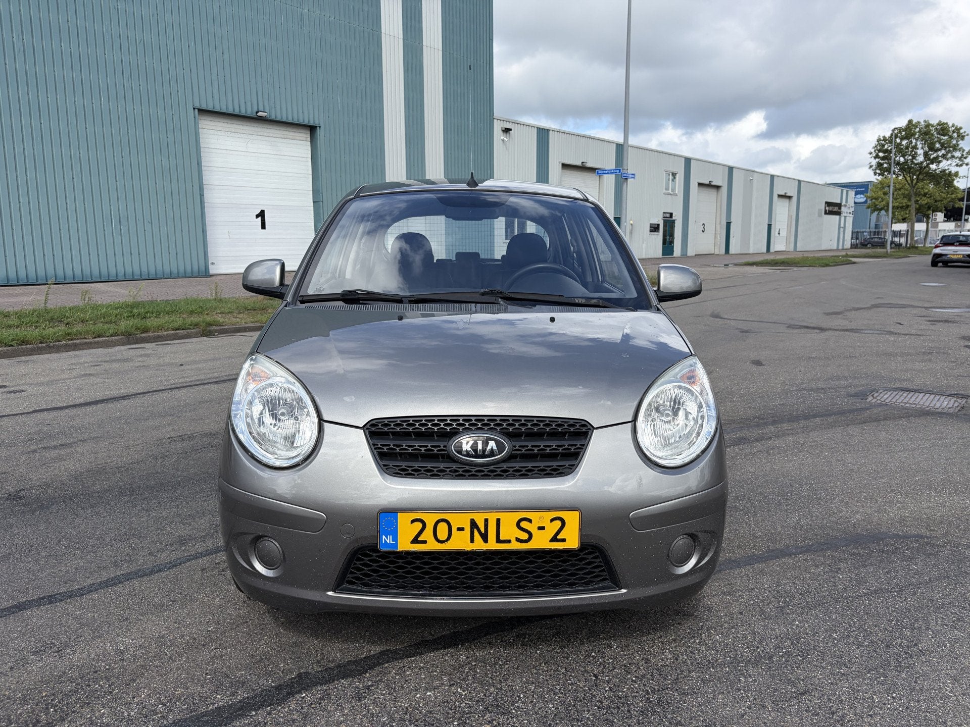 Kia Picanto 1.0i X-pect 5-Deurs 63 PK. Zuinige en zeer betro, Metallic lak, 4 cilinders, Bruin, 400 kg