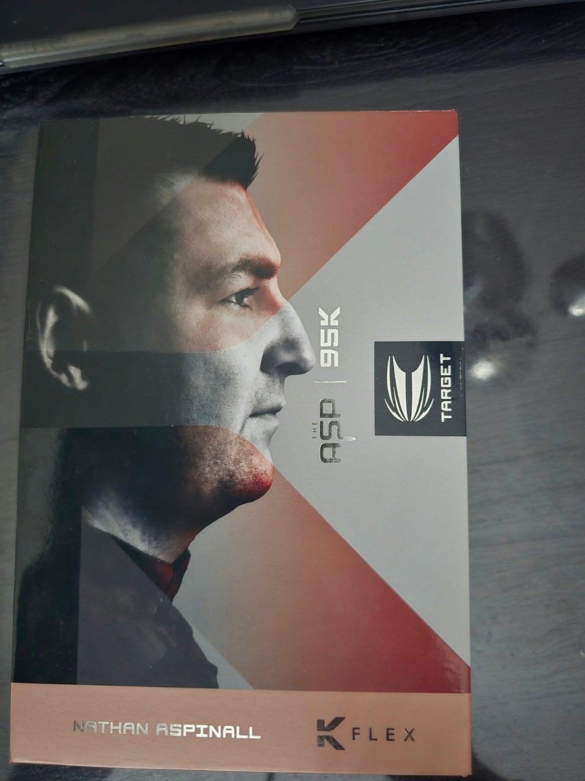 Nathan aspinall kflex darts target 24gr., Ophalen of Verzenden, Zo goed als nieuw, Pijlen