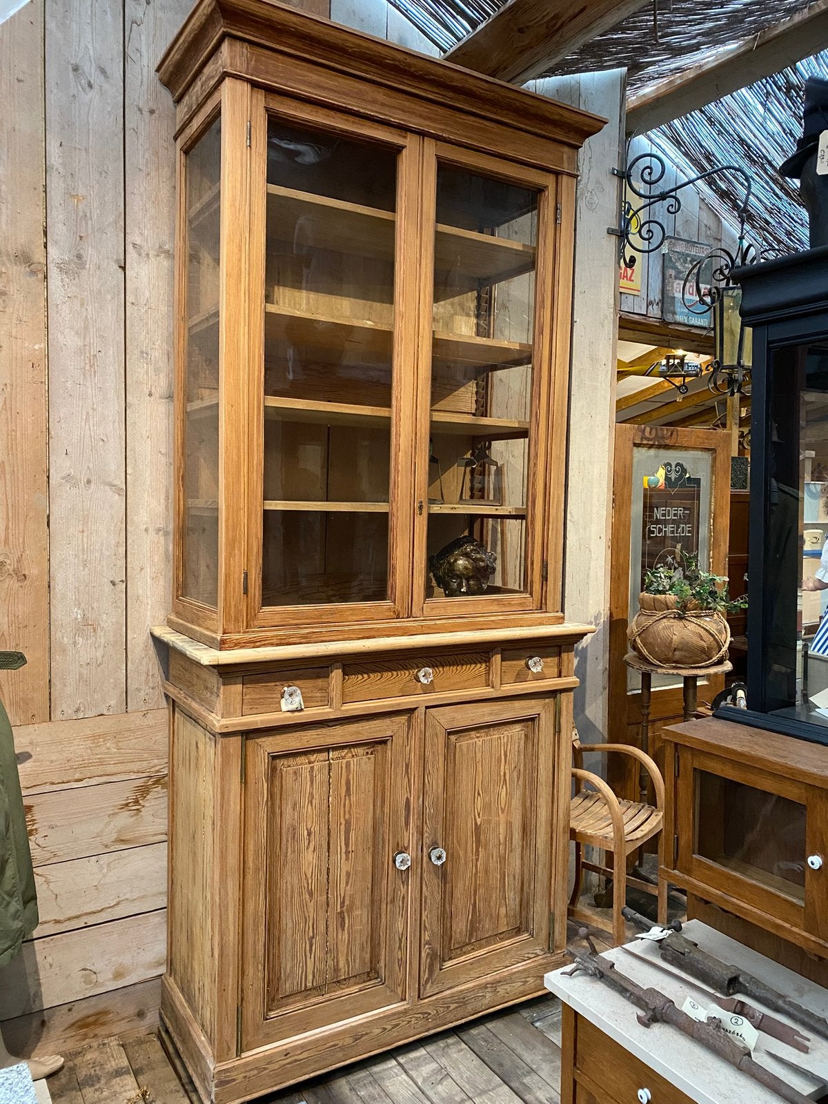Antieke Franse buffetkast kast tweedelig