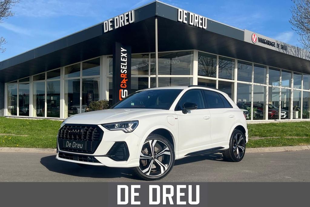 Audi Q3 45 TFSIe 245pk S edition | CAMERA | ADAPTIVE | STOEL, Gebruikt, Leder en Stof, Wit, Hybride Elektrisch/Benzine