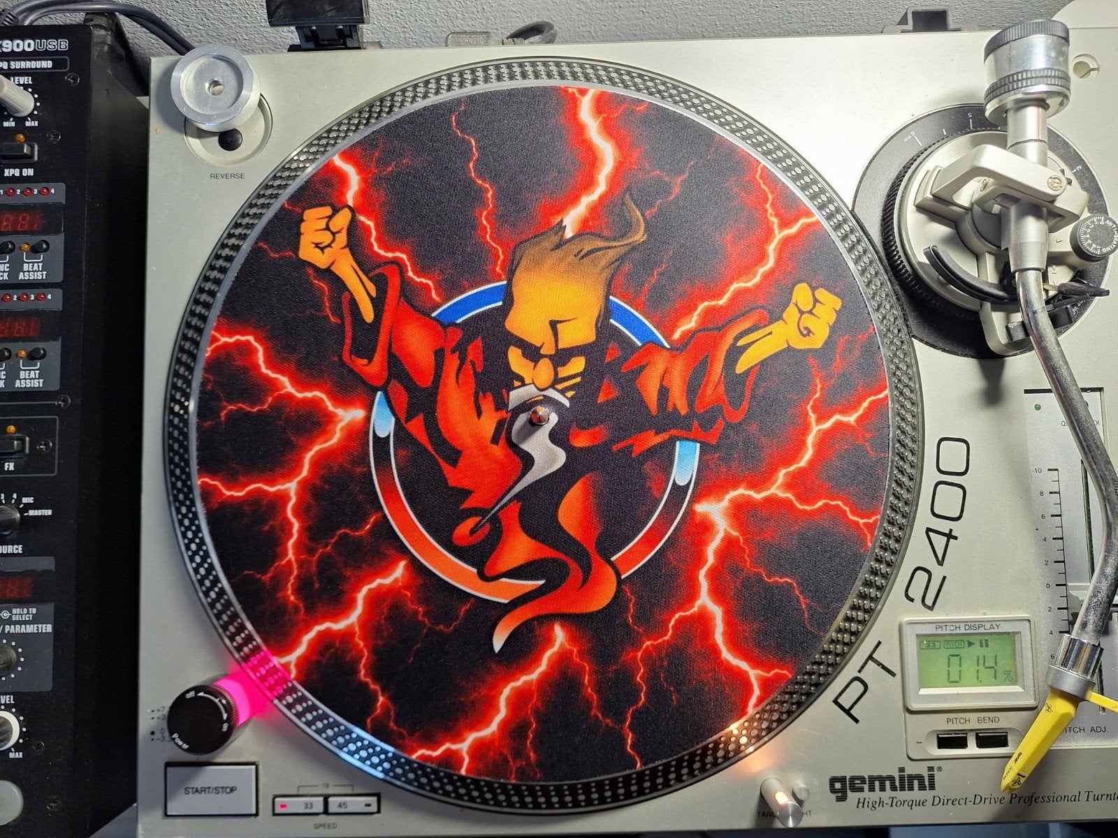 Red lightning Thunderdome wizard, Muziek en Instrumenten, Dj-sets en Draaitafels, Ophalen of Verzenden, Nieuw