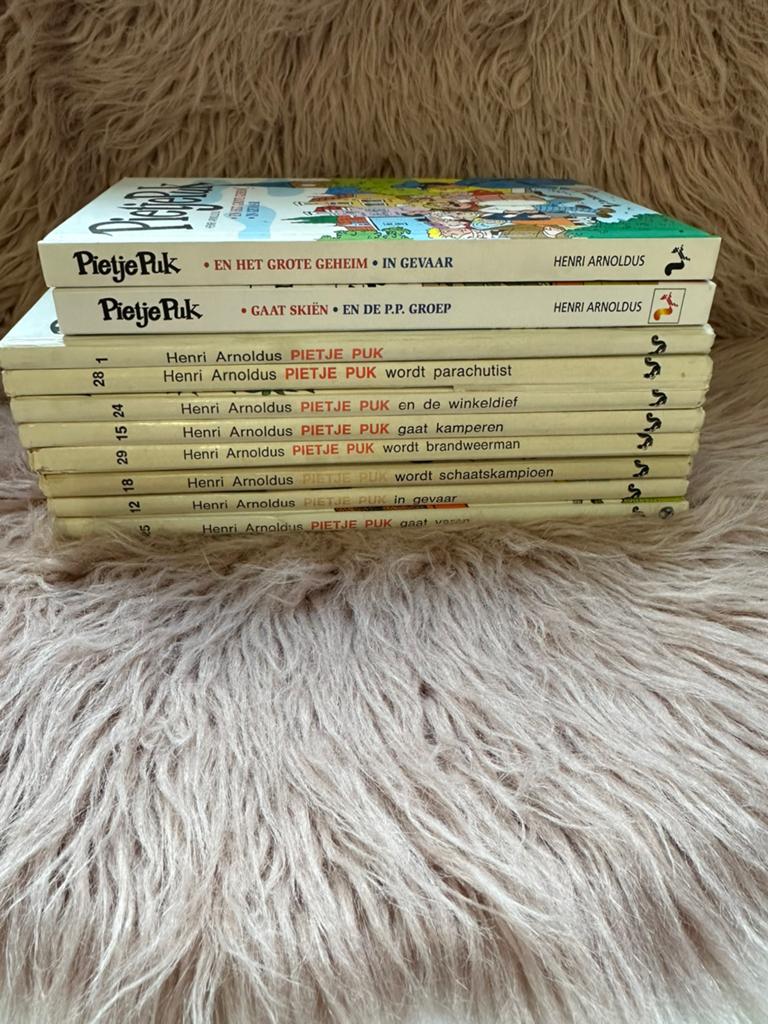 Pietje Puk boeken uitzoeken 2,50 per stuk, Ophalen of Verzenden, Zo goed als nieuw, Kind en Jeugd