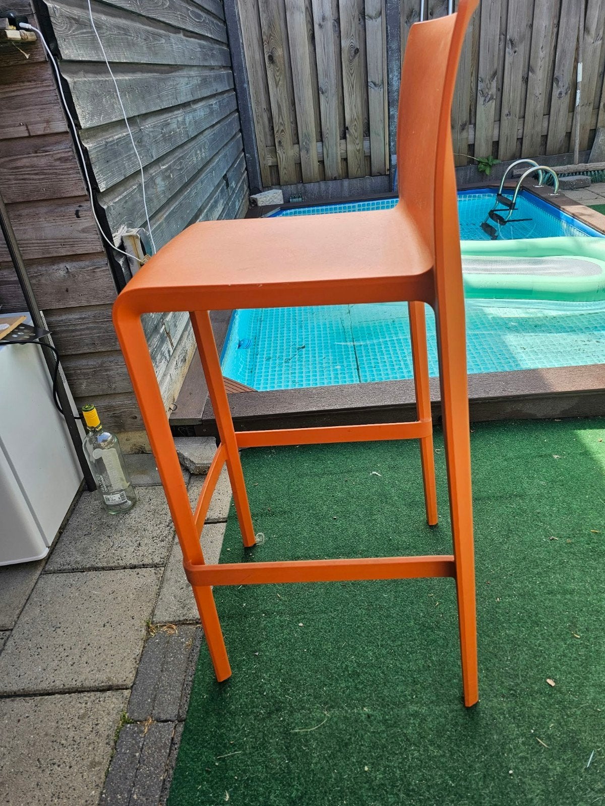 Oranje Pedrali Volt Barkruk - Zithoogte 76 cm, Ophalen, Kunststof, 5 krukken of meer, Met voetsteun