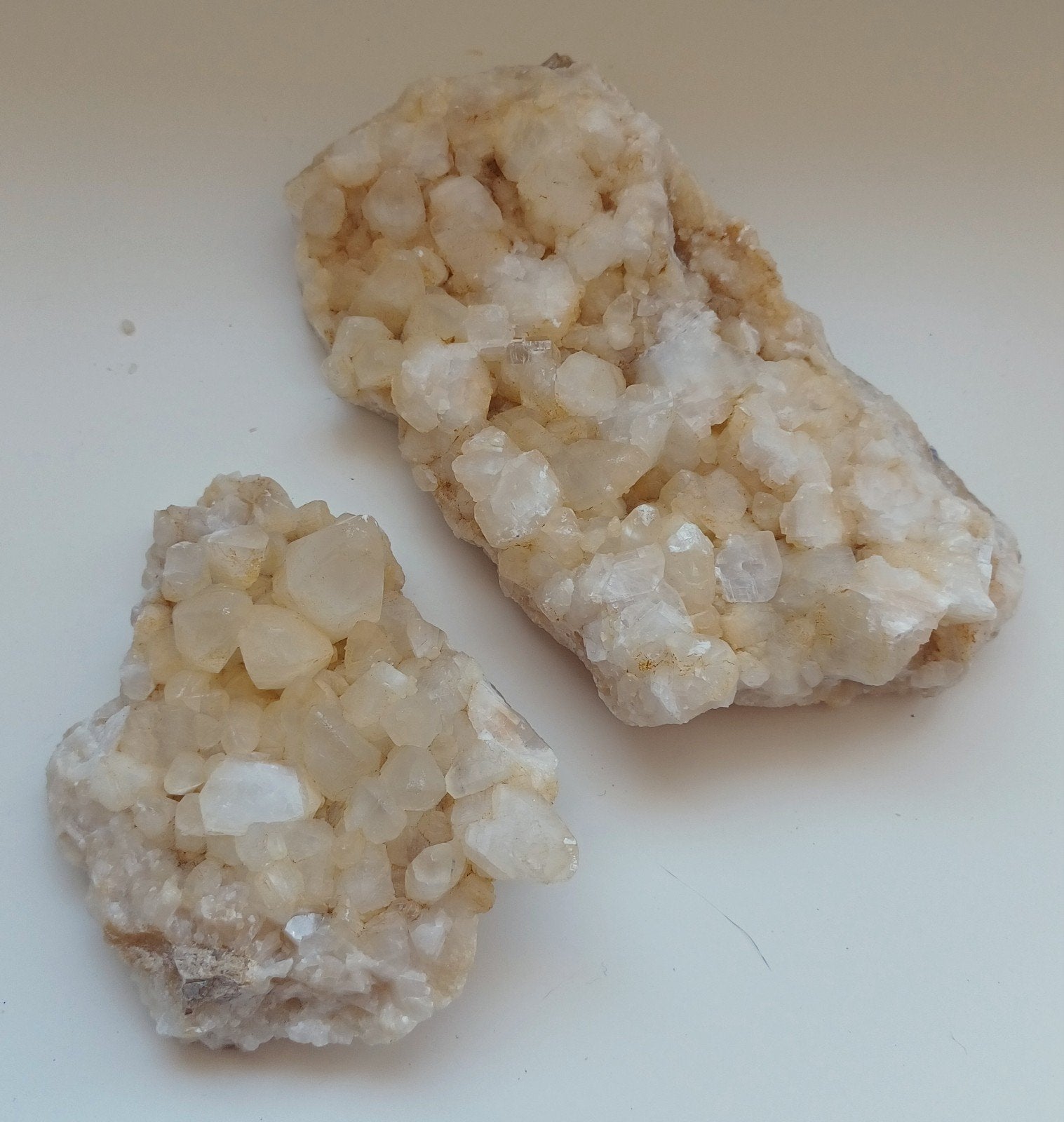 Calciet uit Pakistan (2 stuks), Ophalen of Verzenden, Mineraal