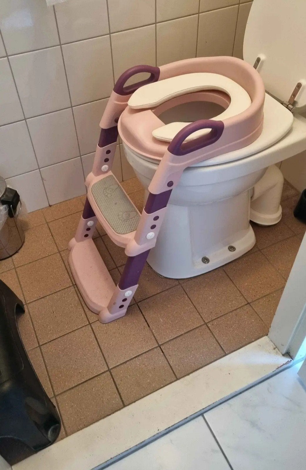 Stevige Roze kinder wc-bril met trapje., Ophalen, Gebruikt