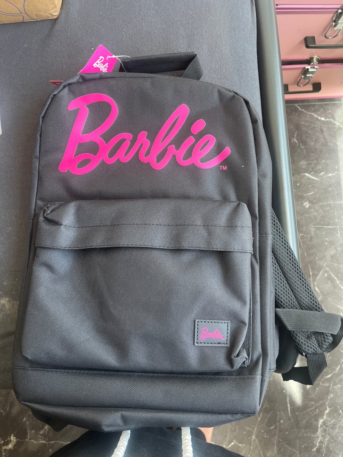 Nieuwe Barbie Rugzak - Zwart met Roze Logo, Disney of Dora, 25 tot 40 cm, Nieuw, Ophalen of Verzenden