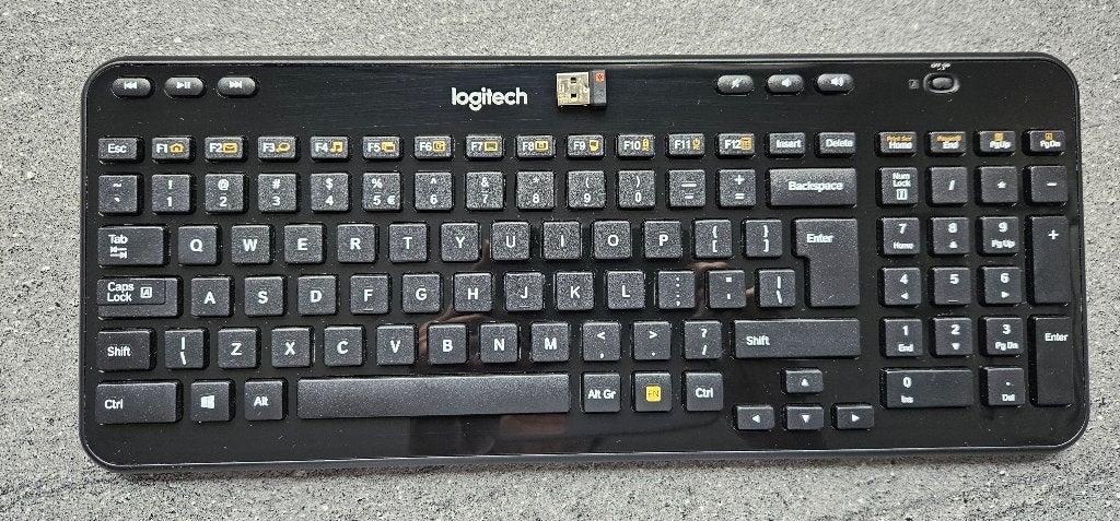LOGITECH K360 DRAADLOOS TOETSENBORD  te koop, Computers en Software, Toetsenborden, Logitech G, Ophalen of Verzenden, Zo goed als nieuw