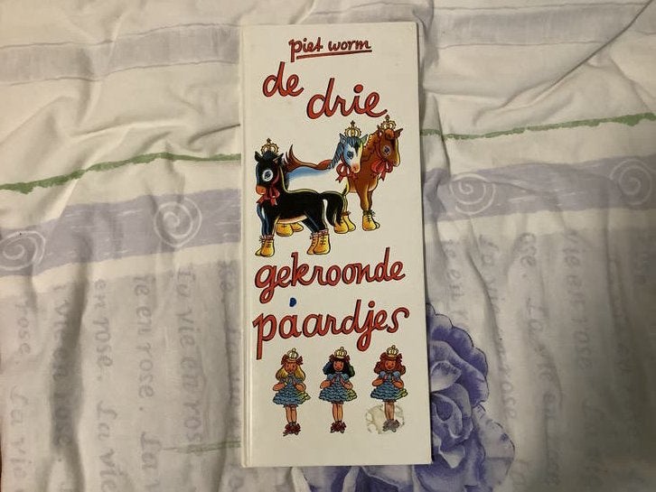 De drie gekroonde paardjes -Piet Worm, Ophalen of Verzenden, Zo goed als nieuw