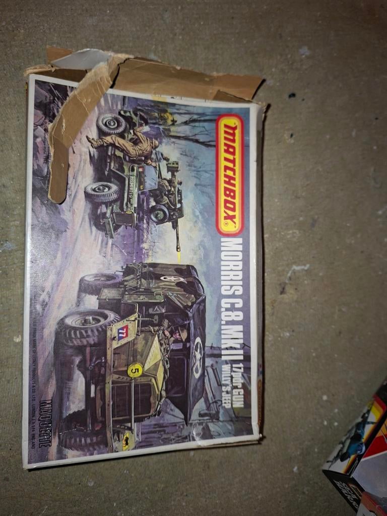 Matchbox Morris C.8 Mk.II & Willys Jeep modelbouwdoos, Overige merken, Gebruikt, 1:50 of kleiner, Auto