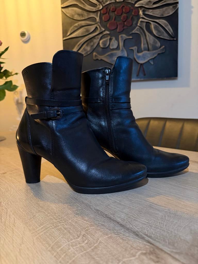 Ecco laarzen met hak maat 38, Pumps, Zwart, Ophalen of Verzenden, Zo goed als nieuw