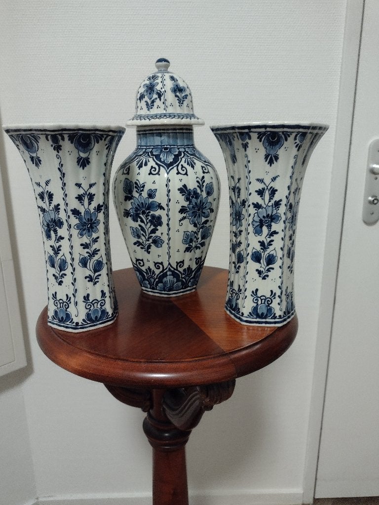 Delfts blauwe pot met 2 vazen, Antiek en Kunst, Antiek | Vazen, Ophalen of Verzenden
