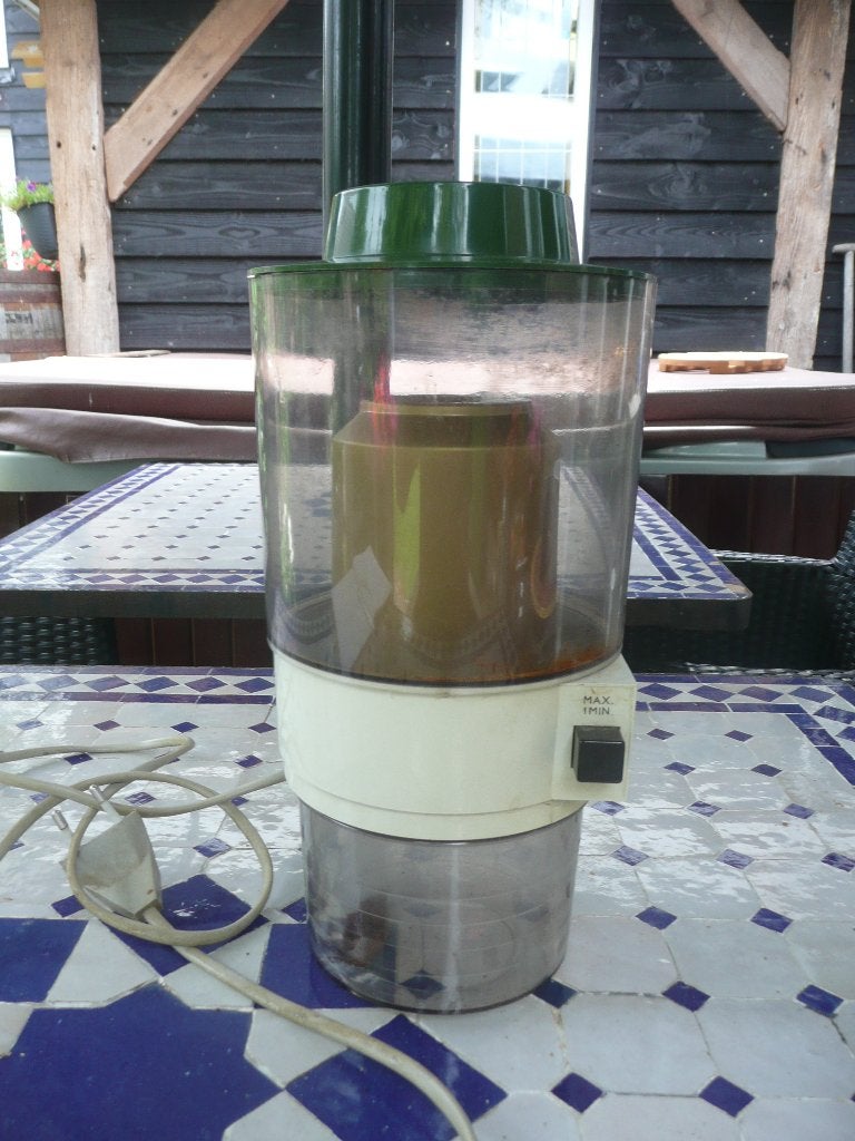DE vintage elektrische wandkoffiemolen, Ophalen of Verzenden