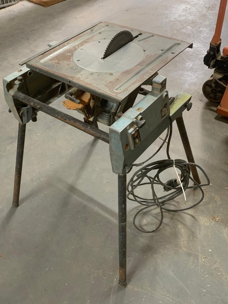Elu Flipover zaag, Doe-het-zelf en Verbouw, Gereedschap | Zaagmachines, Gebruikt, Ophalen of Verzenden, Afkortzaag, 30 tot 70 mm
