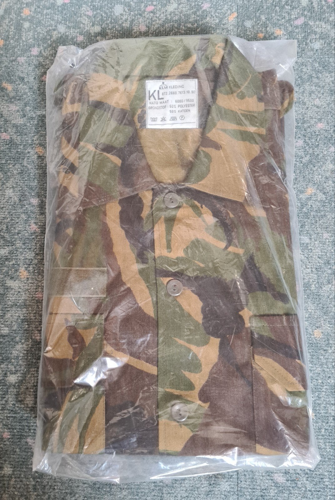 Woodland Uniform: Zomerjas, T-shirt & Broek (Nieuw), Ophalen of Verzenden, Nieuw, KLM Kleding