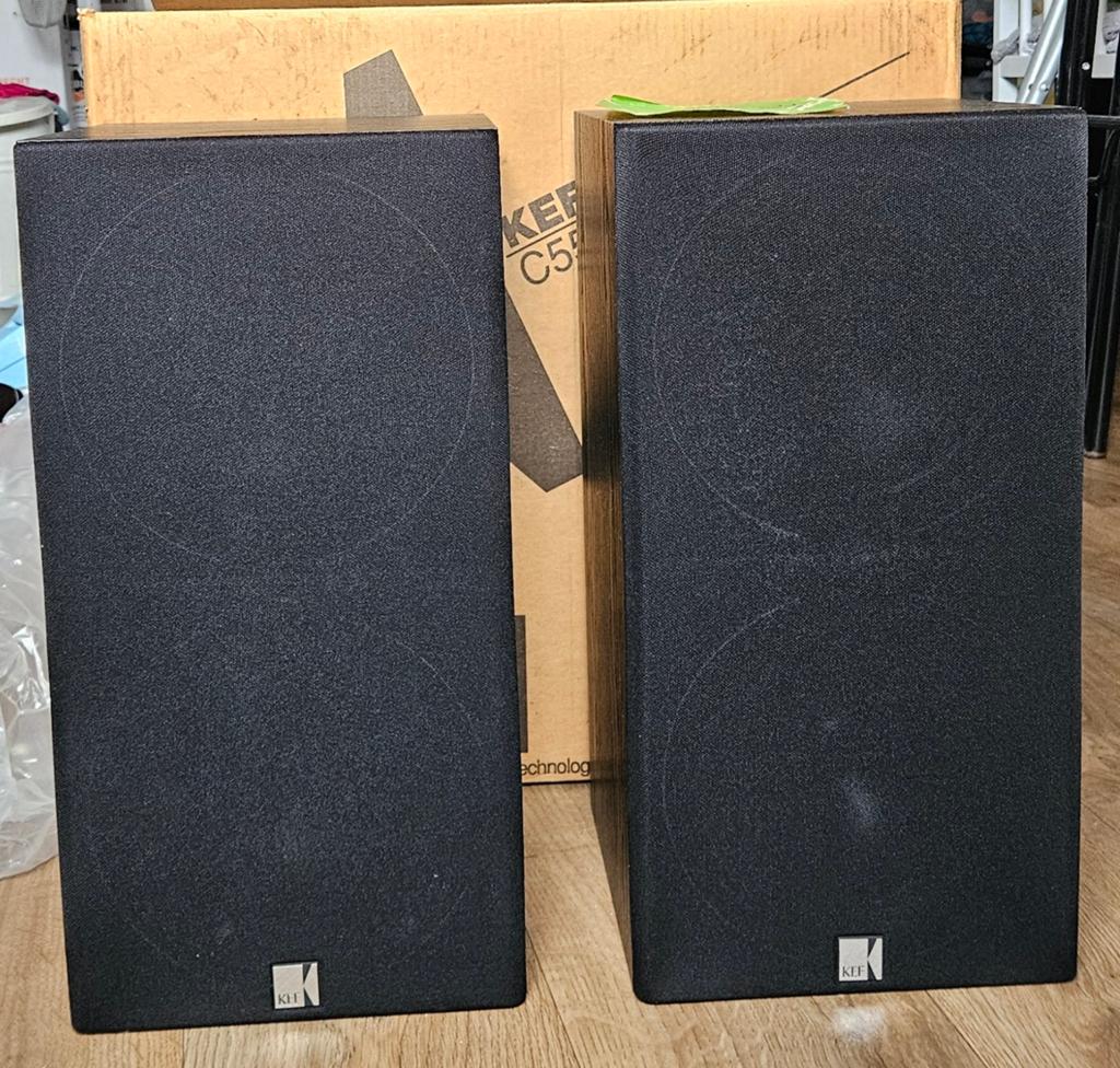 KEF C55 Speakers - nette staat inclusief standaard, Zo goed als nieuw, 120 watt of meer, Front, Rear of Stereo speakers, Ophalen