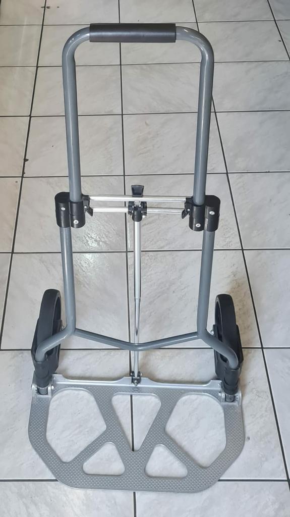 Steekwagen inklapbaar van aluminium heel weinig gebruikt zo, 60 tot 80 liter, Ophalen of Verzenden, Zo goed als nieuw, Steekwagen