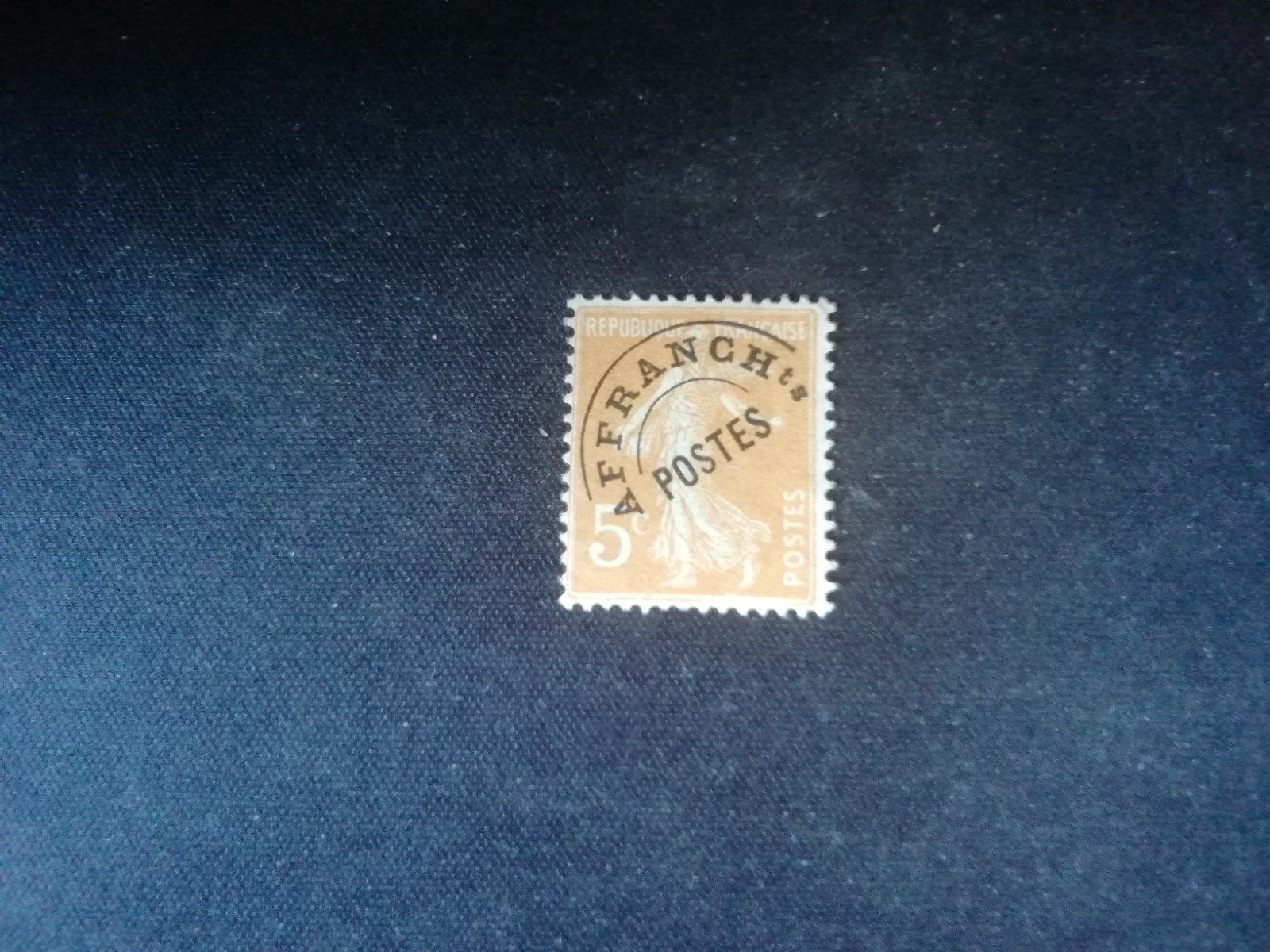 41 FRANKRIJK VOORAFSTEMPEL NR 50 ONGEBRUIKT MET VLEKJE OP GO, Ophalen of Verzenden, Postfris
