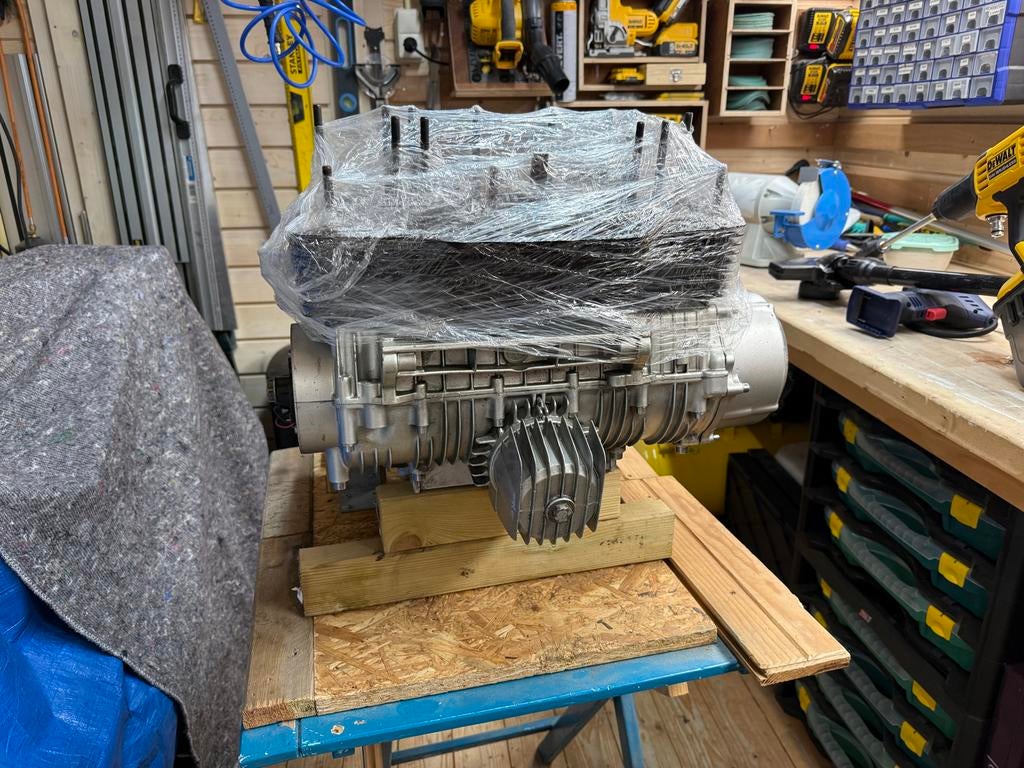 Honda CB750 F2 1978 Café Racer Project + veel onderdelen, Ophalen, Gebruikt, Benzinemotor, 1800 rpm of meer
