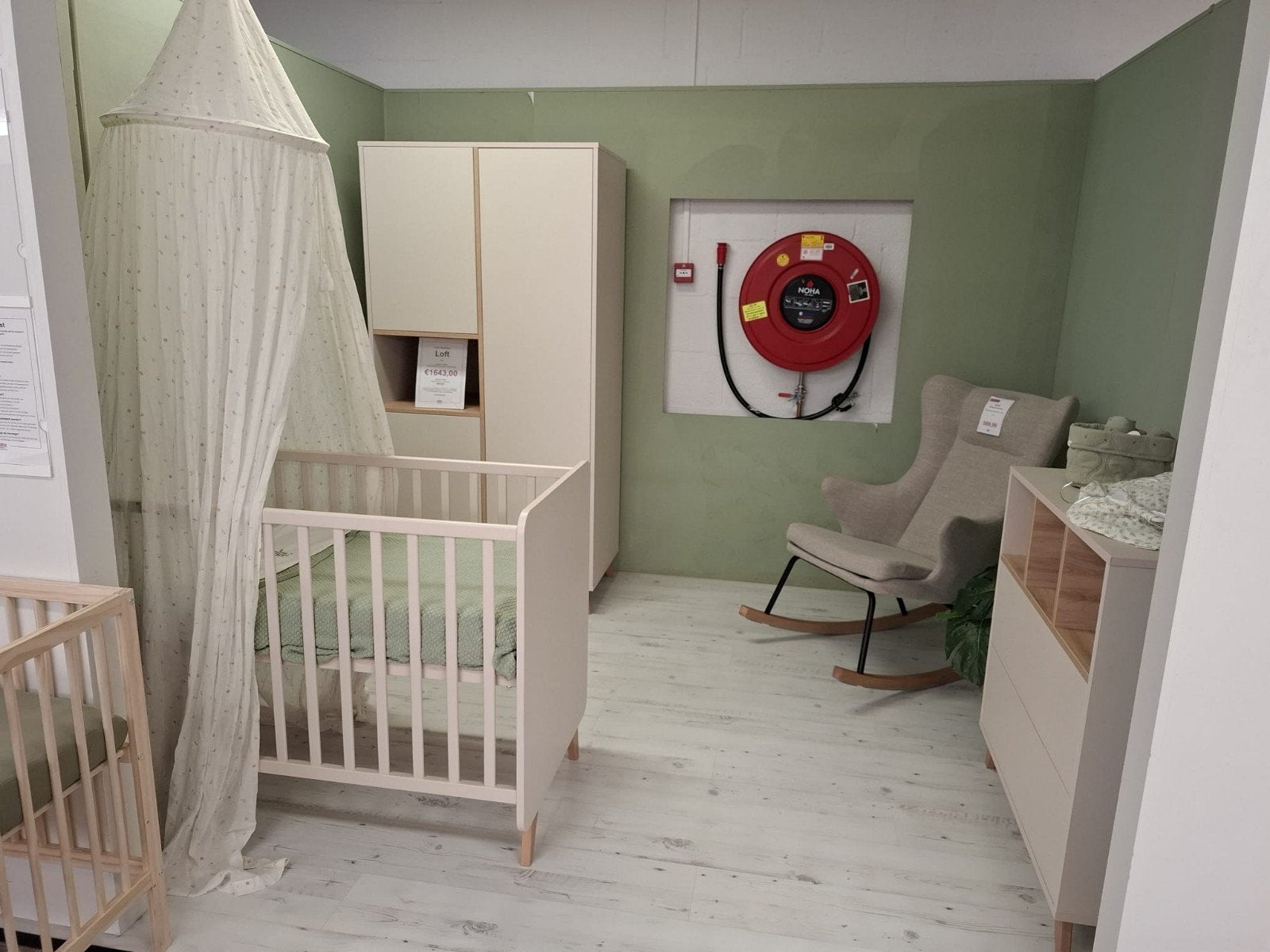 SHOWMODEL Quax Babykamer Loft Clay 3-delig, Ophalen, Zo goed als nieuw, Jongetje of Meisje