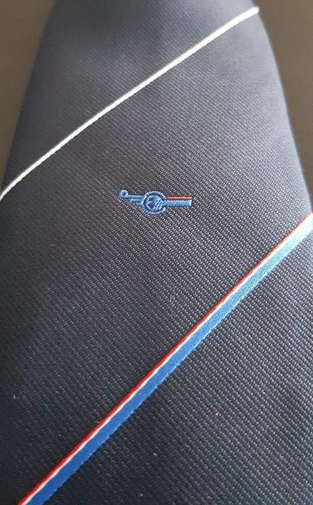 DAF Fabriek Eindhoven stropdas embleem midden, Verzamelen, Ophalen of Verzenden, Nieuw, Gebruiksvoorwerp