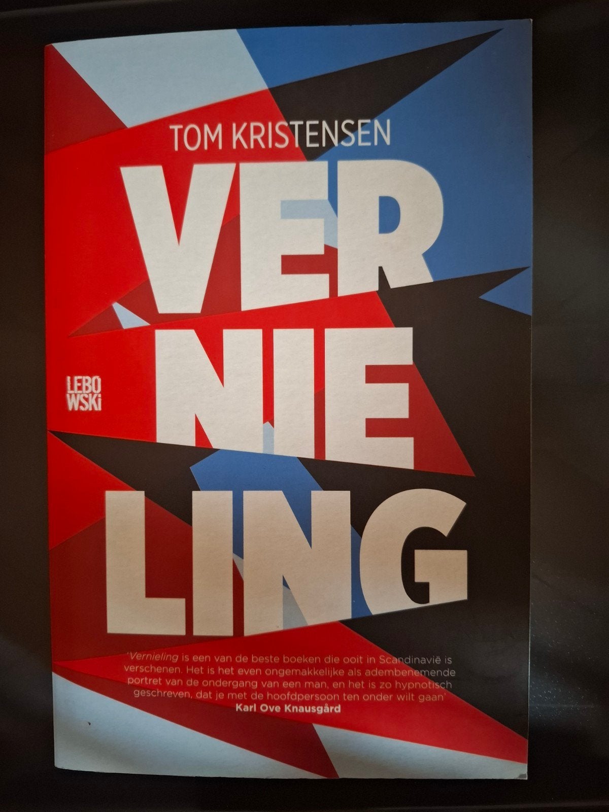 Vernieling - Tom Kristensen (Leboowski), Ophalen of Verzenden, Zo goed als nieuw, Tom Kristensen, Europa overig