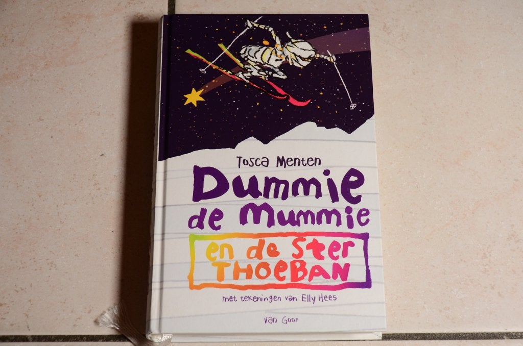 Dummie de mummie en de Ster Thoeban / Tosca Menten dl 6, Ophalen of Verzenden, Zo goed als nieuw, Fictie algemeen
